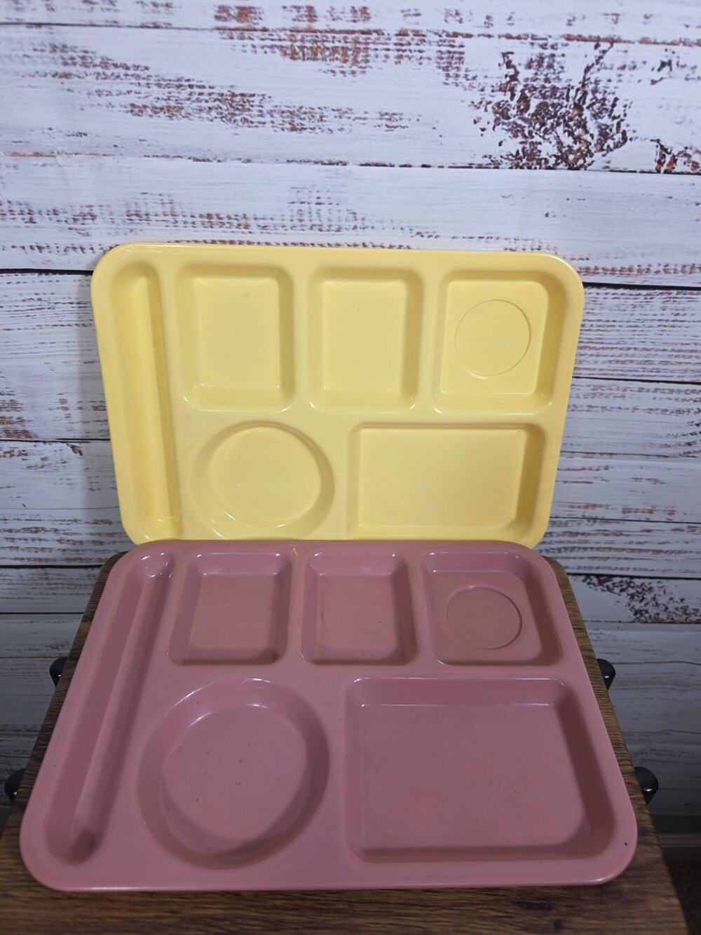 Lot of 2 SiLite 614 Cafeteria Divided Lunch Trays